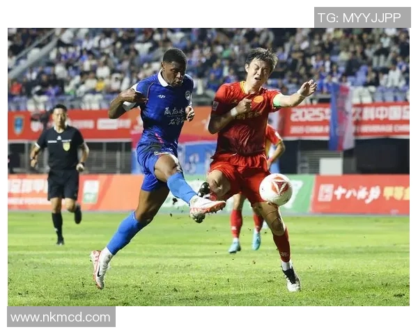 聚焦世界著名足球球星祖国文化背景与竞技精神传承